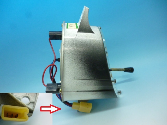 174_65cdd5ec00300.jpg